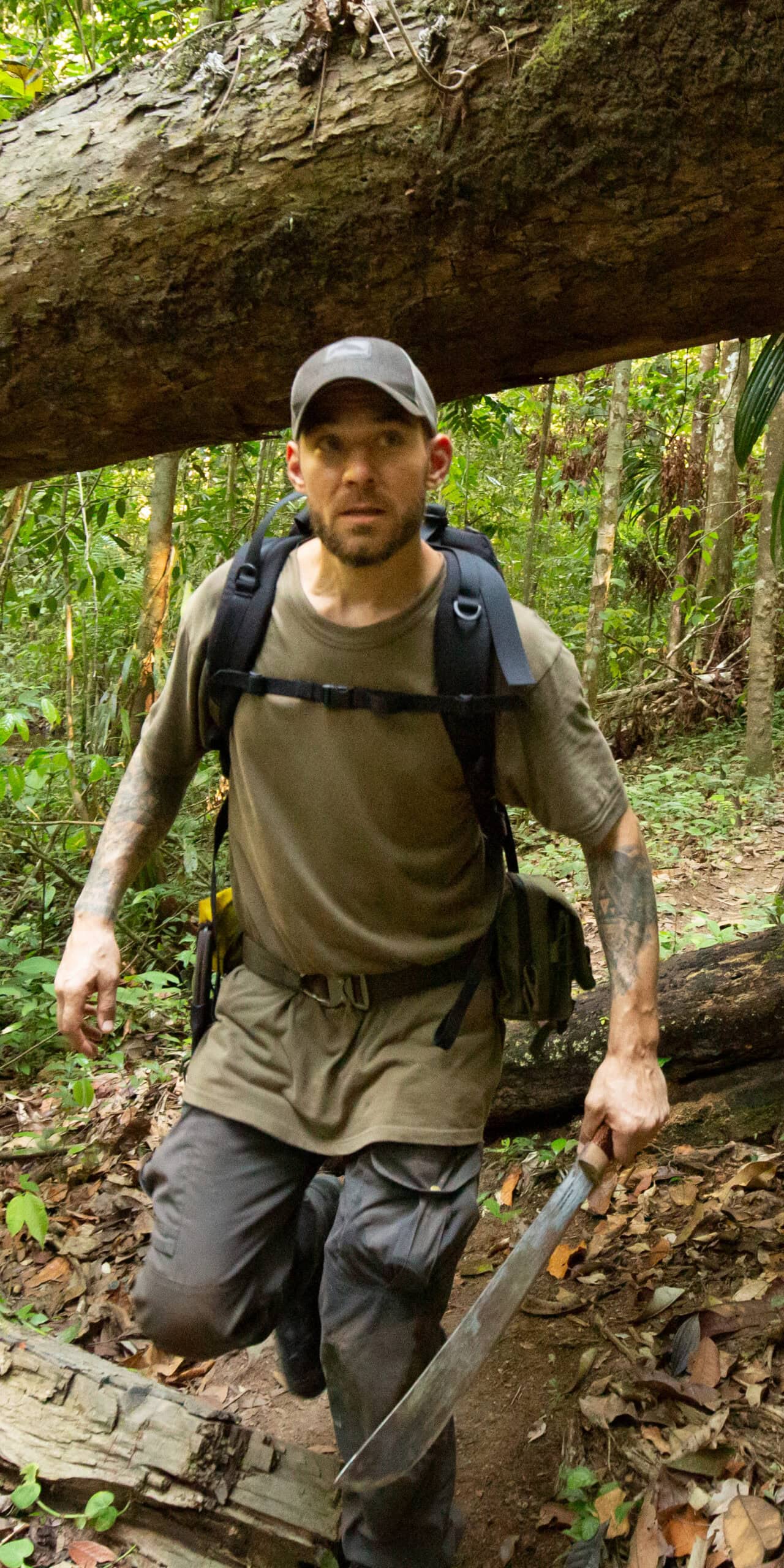 Maurice Ressel bei Feldforschung im Amazonas-Regenwald – Expedition zu den Waiãpi in Brasilien